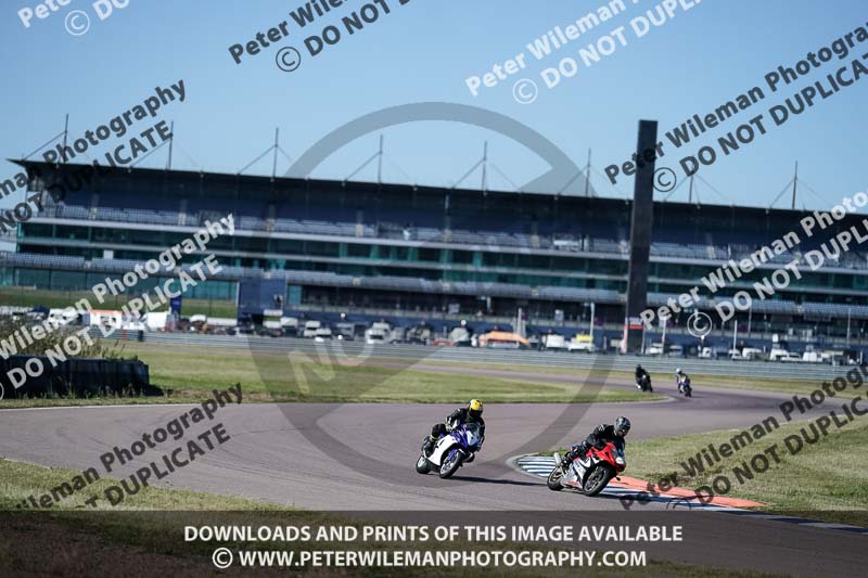 Rockingham no limits trackday;enduro digital images;event digital images;eventdigitalimages;no limits trackdays;peter wileman photography;racing digital images;rockingham raceway northamptonshire;rockingham trackday photographs;trackday digital images;trackday photos